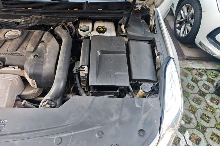 Used Cadillac XTS 2016 28T Elite Edition Engine Bay Left