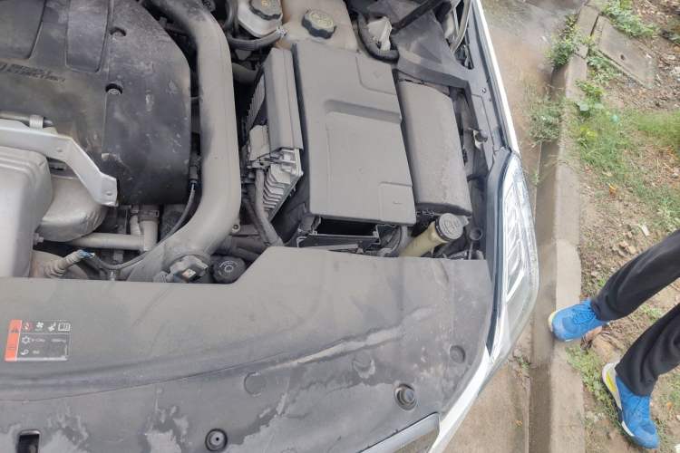 Used Cadillac XTS 2016 28T Elite Edition Engine Bay Left