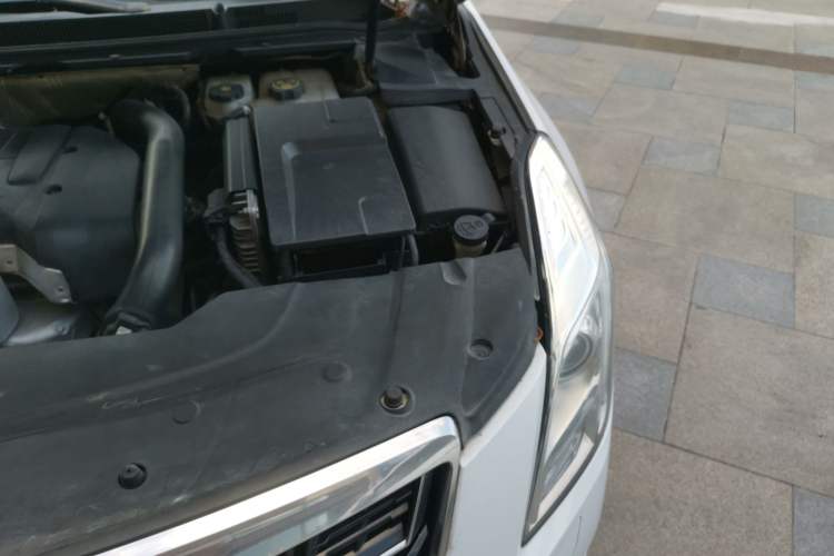 Used Cadillac XTS 2016 28T Tech Edition Engine Bay Left