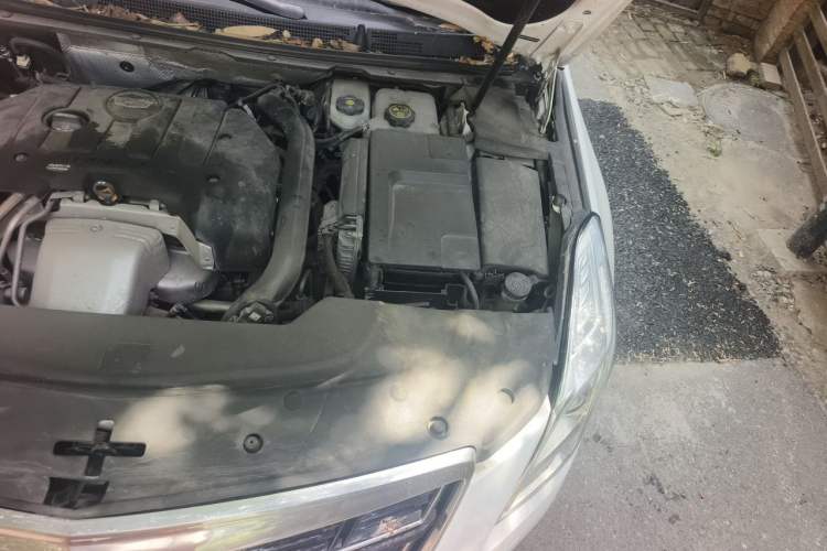 Used Cadillac XTS 2016 28T Tech Edition Engine Bay Left