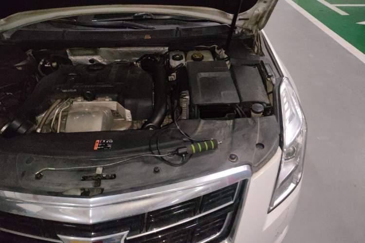 Used Cadillac XTS 2016 28T Luxury Model Engine Bay Left