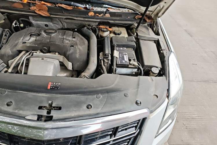 Used Cadillac XTS 2016 28T Tech Edition Engine Bay Left