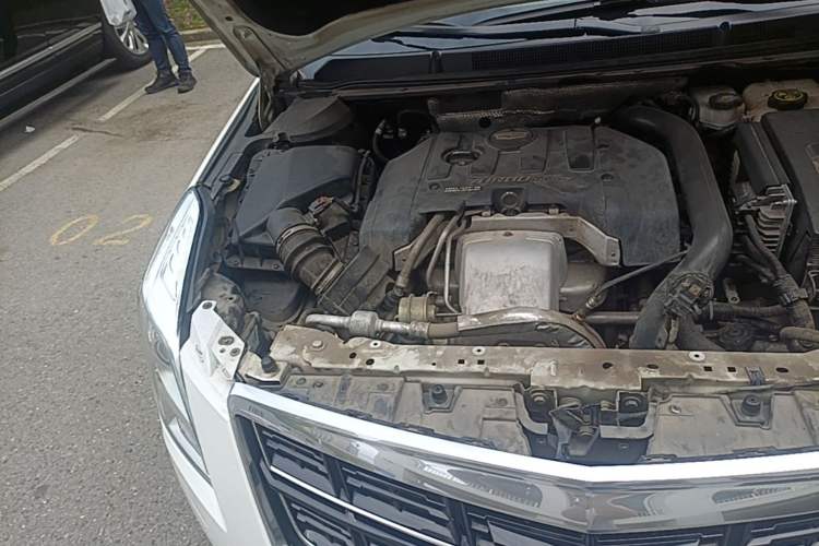 Used Cadillac XTS 2016 28T Elite Edition Engine Bay Right