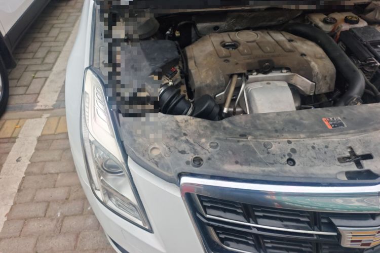Used Cadillac XTS 2016 28T Tech Edition Engine Bay Right