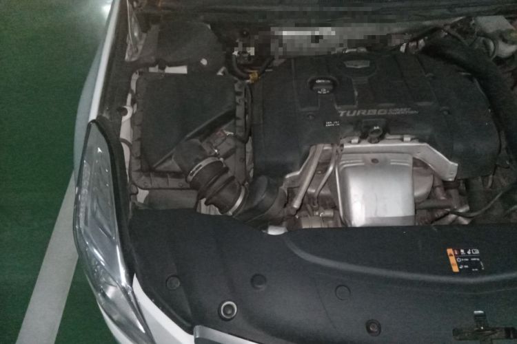 Used Cadillac XTS 2016 28T Elite Edition Engine Bay Right