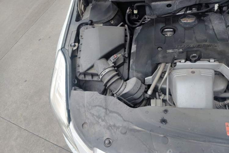 Used Cadillac XTS 2016 28T Elite Edition Engine Bay Right