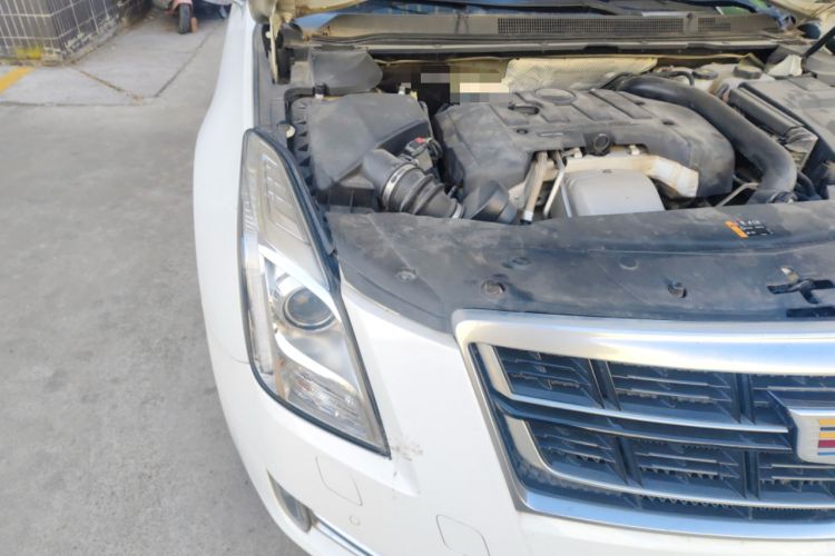 Used Cadillac XTS 2016 28T Luxury Model Engine Bay Right
