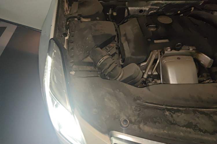 Used Cadillac XTS 2016 28T Luxury Model Engine Bay Right