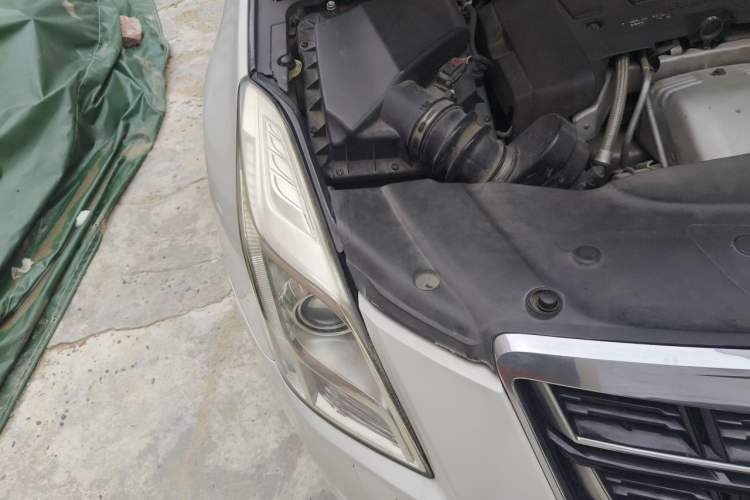Used Cadillac XTS 2016 28T Elite Edition Engine Bay Right