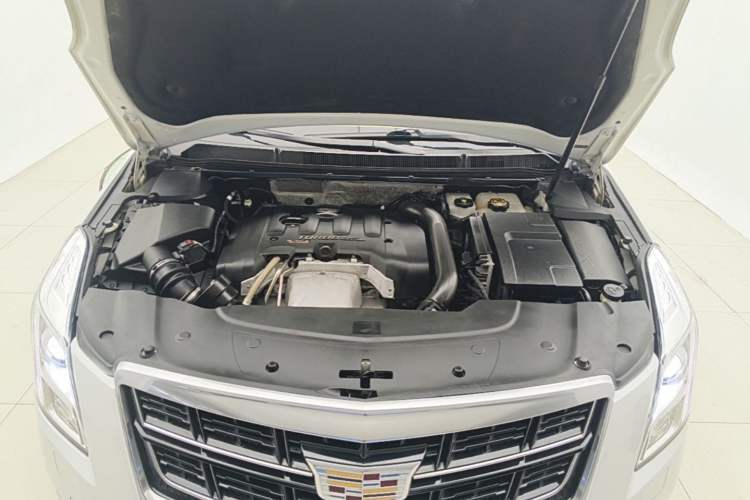 Used Cadillac XTS 2016 28T Elite Edition Engine Bay
