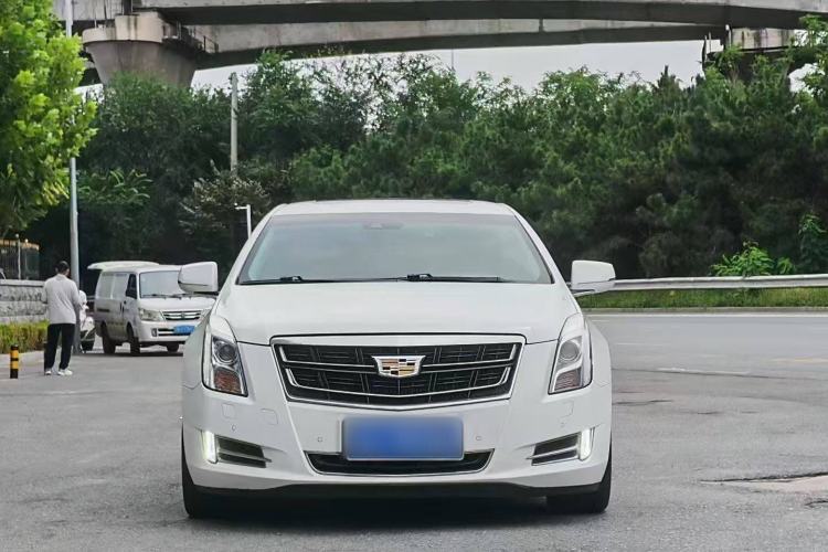 Used Cadillac XTS 2016 28T Luxury Model Exterior 1