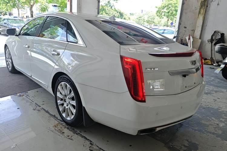 Used Cadillac XTS 2016 28T Elite Edition Exterior 2