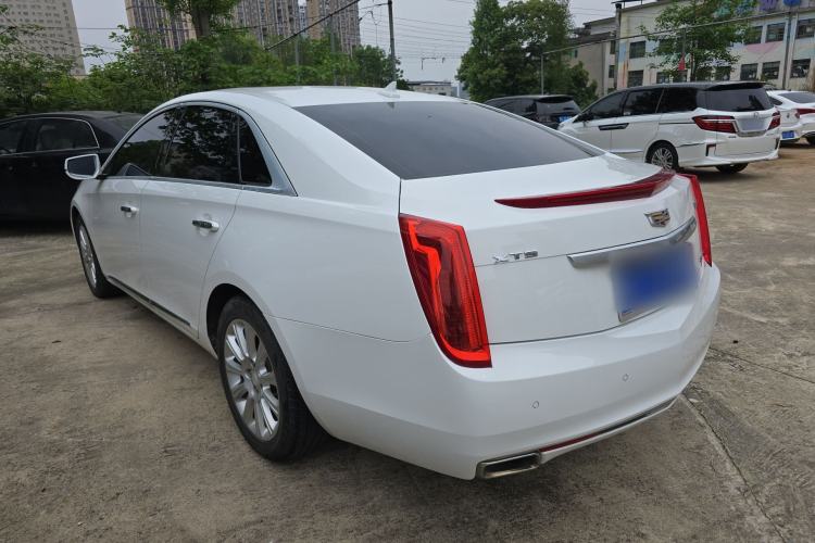 Used Cadillac XTS 2016 28T Tech Edition Exterior 2