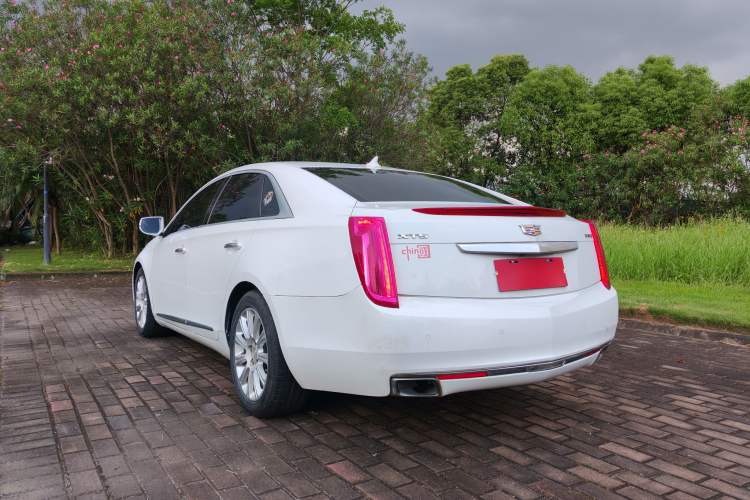 Used Cadillac XTS 2016 28T Tech Edition Exterior 3