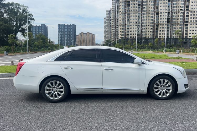 Used Cadillac XTS 2016 28T Tech Edition Exterior 4