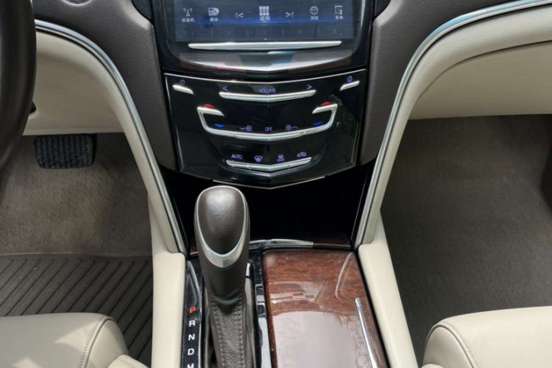 Used Cadillac XTS 2016 28T Tech Edition Exterior 6