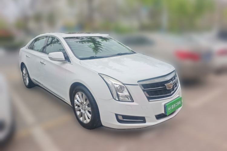 Used Cadillac XTS 2016 28T Tech Edition Front Right 45 Deg