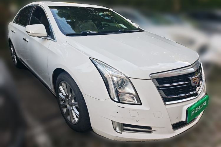 Used Cadillac XTS 2016 28T Elite Edition Front Right 45 Deg