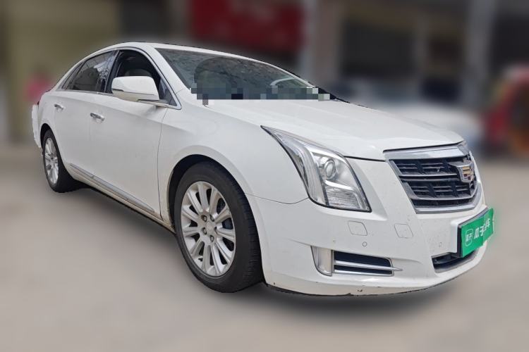 Used Cadillac XTS 2016 28T Elite Edition Front Right 45 Deg