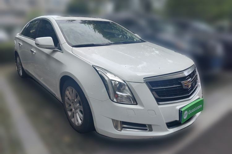 Used Cadillac XTS 2016 28T Tech Edition Front Right 45 Deg