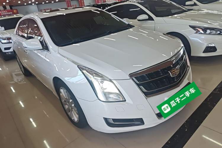 Used Cadillac XTS 2016 28T Tech Edition Front Right 45 Deg