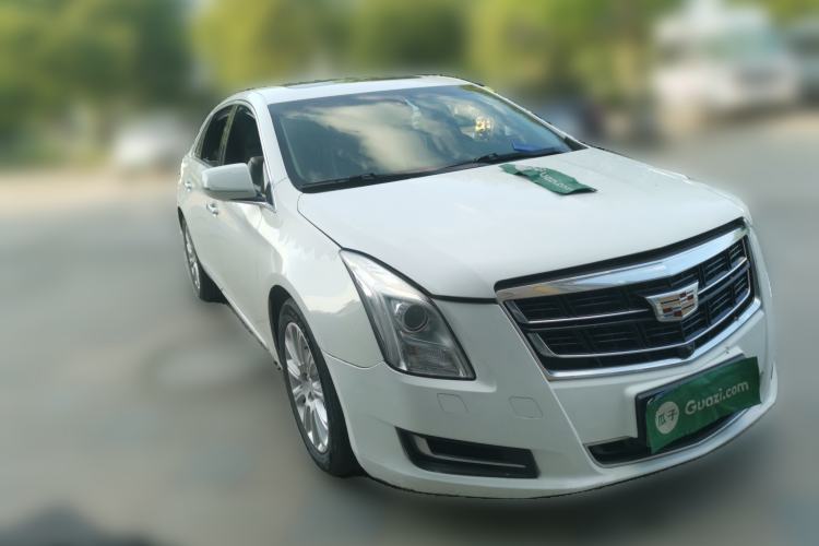 Used Cadillac XTS 2016 28T Tech Edition Front Right 45 Deg