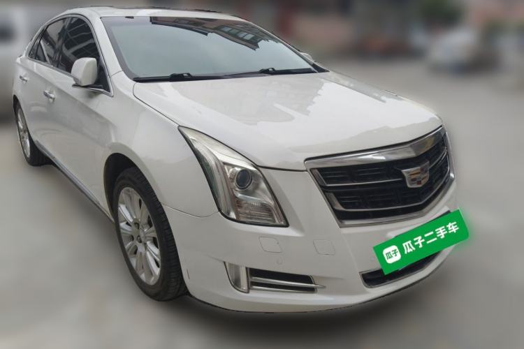 Used Cadillac XTS 2016 28T Elite Edition Front Right 45 Deg