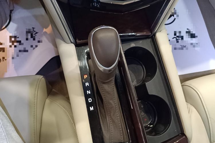 Used Cadillac XTS 2016 28T Tech Edition Gear Lever