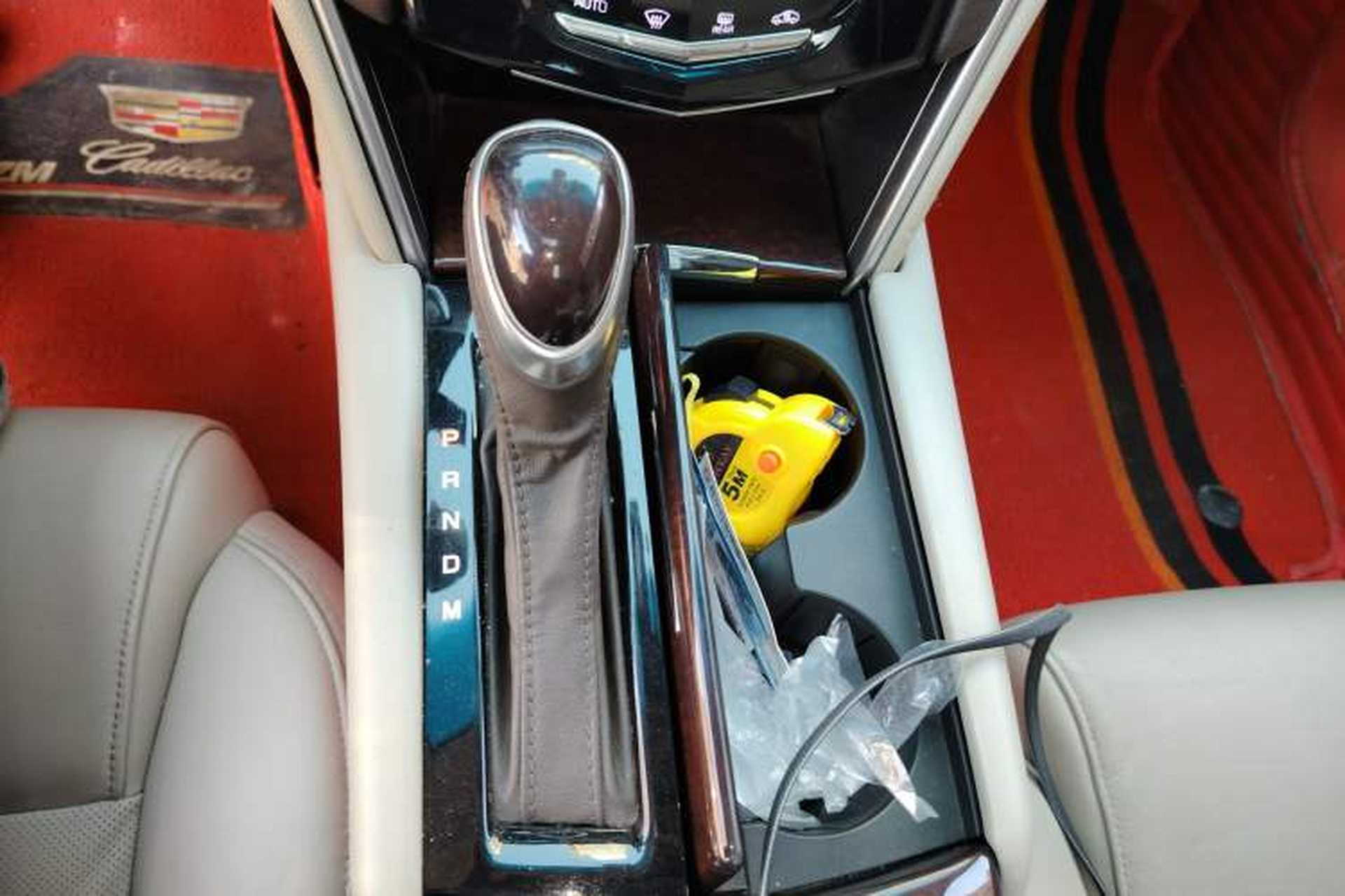 Used Cadillac XTS 2016 28T Elite Edition Gear Lever