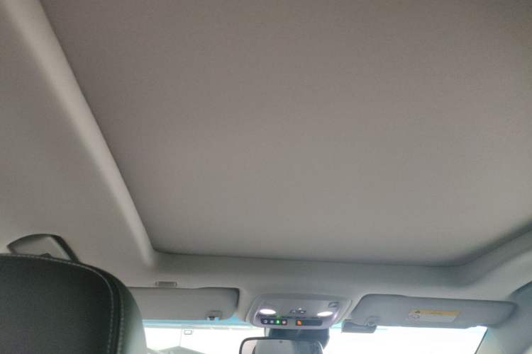 Used Cadillac XTS 2016 28T Luxury Model Headliner