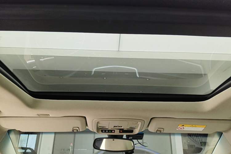 Used Cadillac XTS 2016 28T Elite Edition Headliner