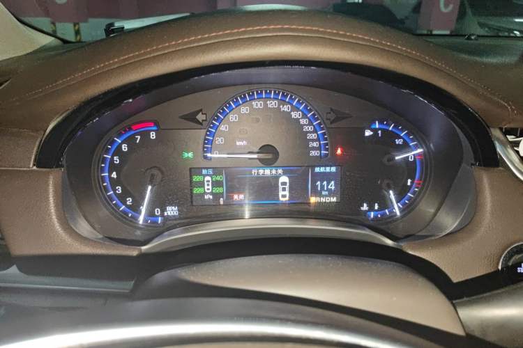 Used Cadillac XTS 2016 28T Tech Edition Instrument Cluster