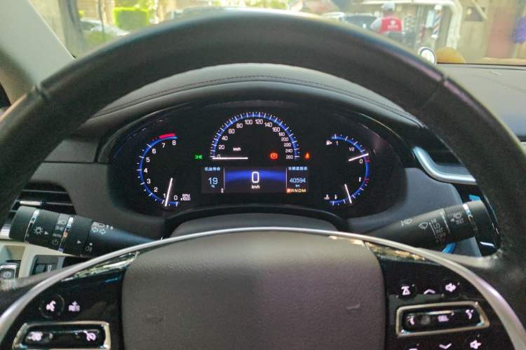 Used Cadillac XTS 2016 28T Tech Edition Instrument Cluster