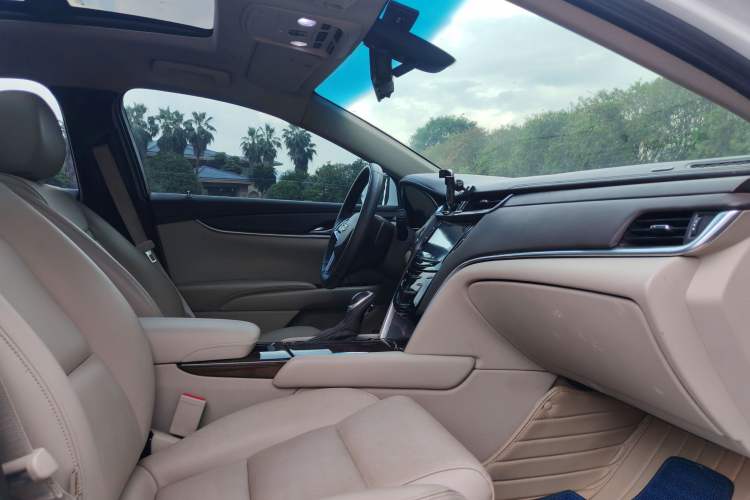 Used Cadillac XTS 2016 28T Tech Edition Interior 1