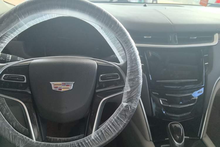 Used Cadillac XTS 2016 28T Elite Edition Interior 3