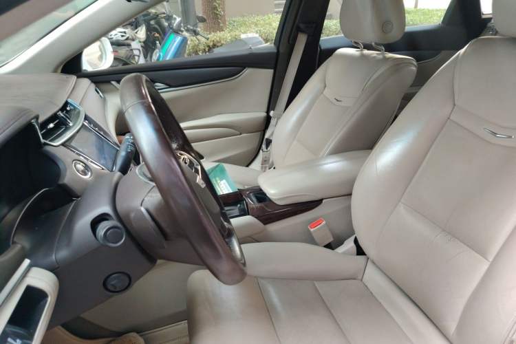 Used Cadillac XTS 2016 28T Tech Edition Left Front Seat