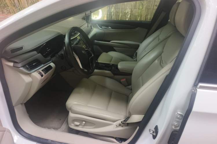 Used Cadillac XTS 2016 28T Tech Edition Left Front Seat