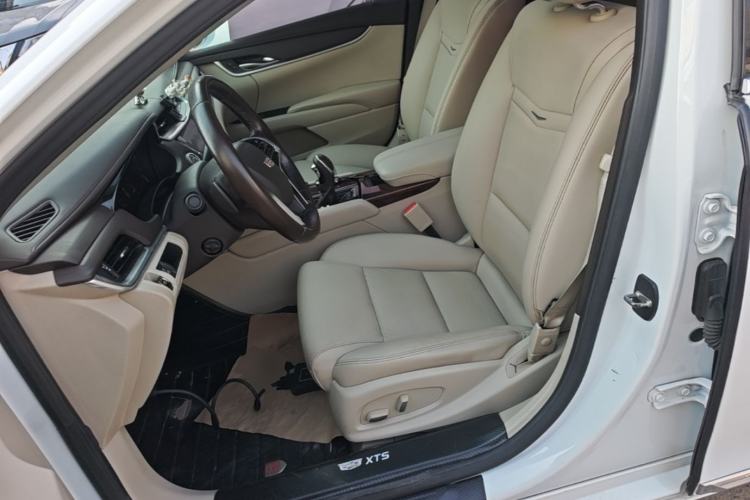 Used Cadillac XTS 2016 28T Tech Edition Left Front Seat