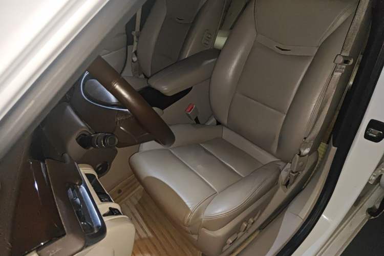 Used Cadillac XTS 2016 28T Luxury Model Left Front Seat