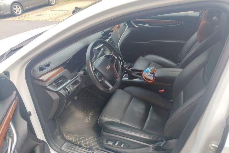 Used Cadillac XTS 2016 28T Luxury Model Left Front Seat