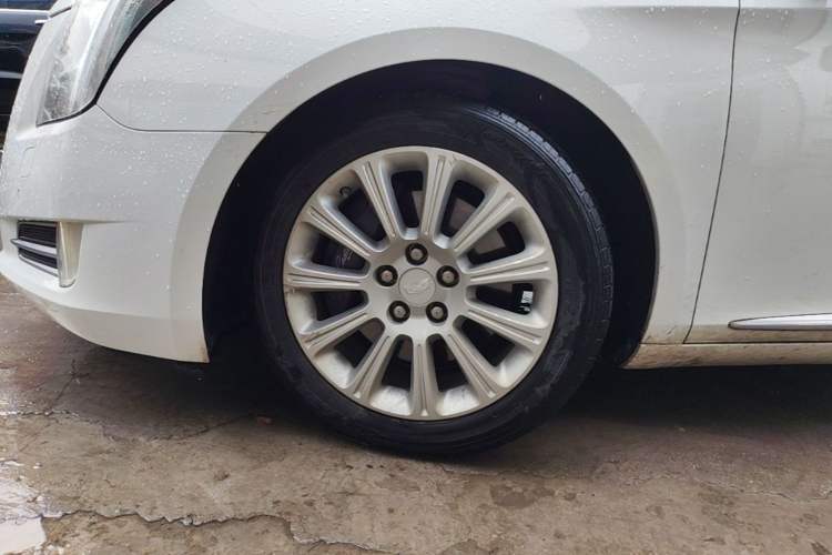 Used Cadillac XTS 2016 28T Elite Edition Left Front Wheel Hub
