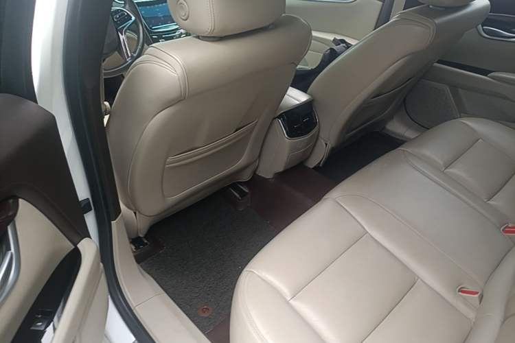 Used Cadillac XTS 2016 28T Elite Edition Left Rear Seat
