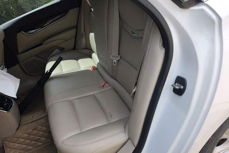Used Cadillac XTS 2016 28T Elite Edition Left Rear Seat