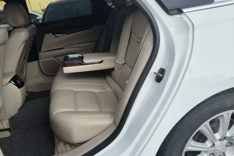 Used Cadillac XTS 2016 28T Tech Edition Left Rear Seat