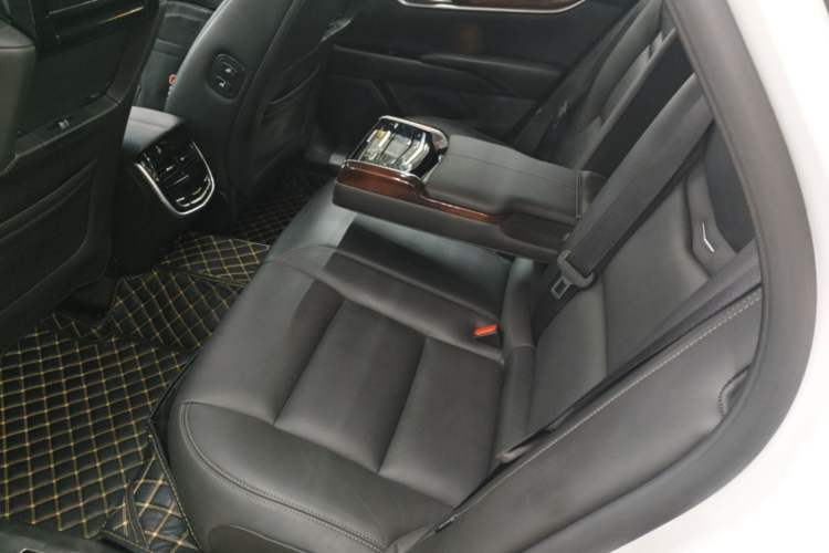 Used Cadillac XTS 2016 28T Luxury Model Left Rear Seat