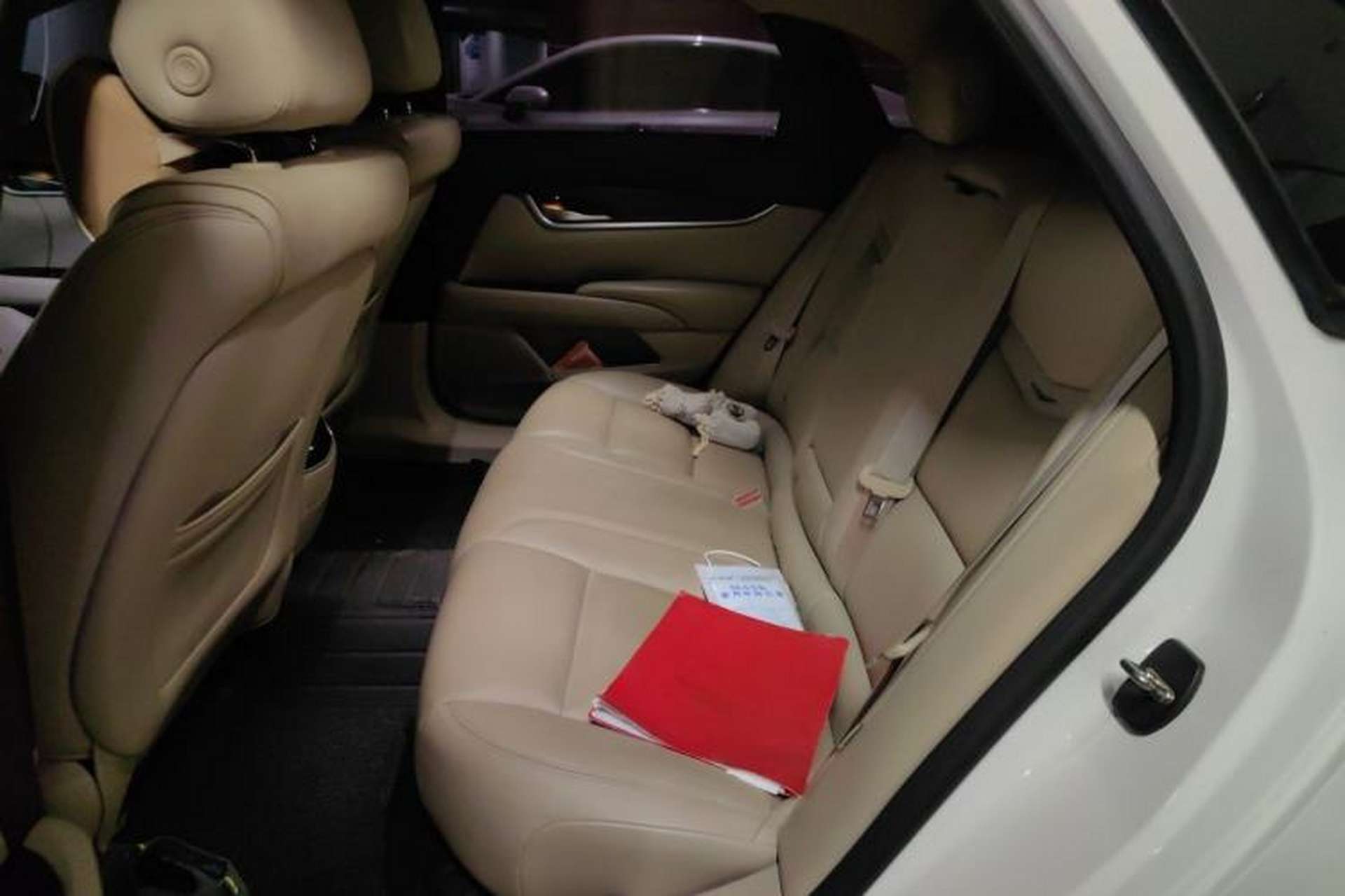 Used Cadillac XTS 2016 28T Tech Edition Left Rear Seat