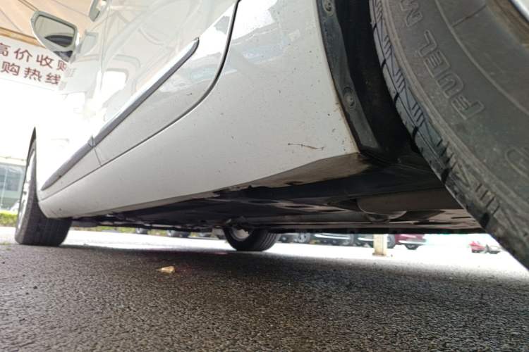 Used Cadillac XTS 2016 28T Elite Edition Left Side Sill