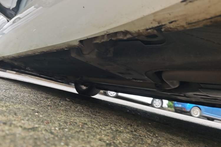 Used Cadillac XTS 2016 28T Elite Edition Left Side Sill
