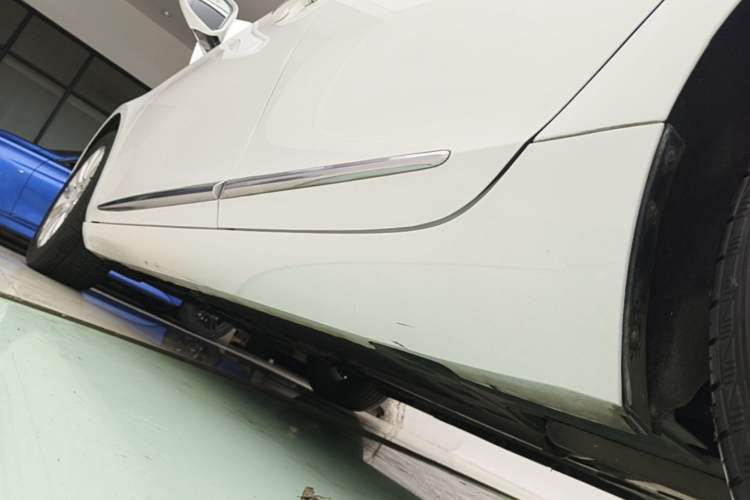 Used Cadillac XTS 2016 28T Elite Edition Left Side Sill