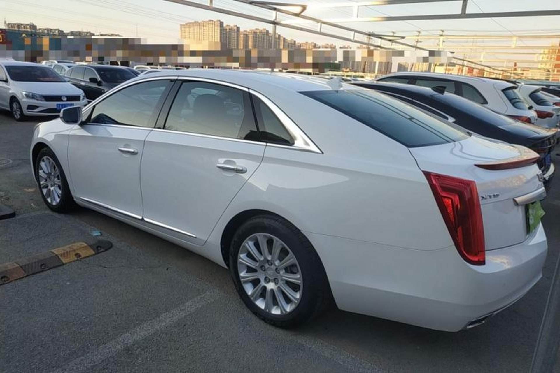 Used Cadillac XTS 2016 28T Tech Edition Left Side